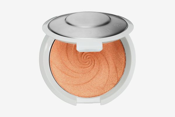 Becca Shimmering Skin Perfector Pressed Highlighter in Dreamsicle