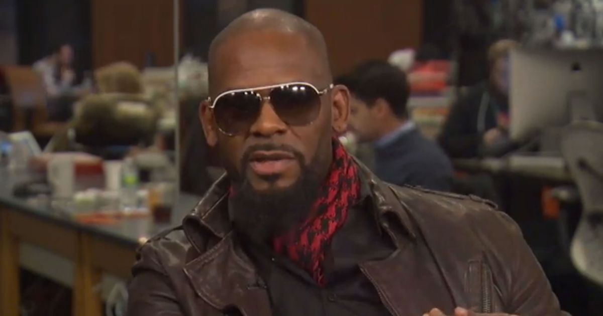 R. Kelly Goes on HuffPost Live for an Extremely Painful Interview About ...