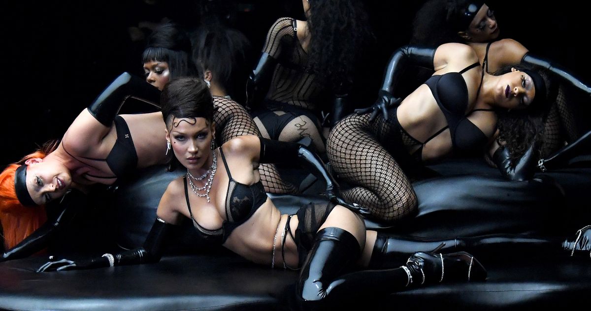 Review Rihanna S Savage X Fenty Show Vol 2