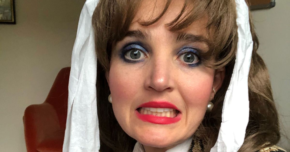 A Coronavirus Diagnosis Won’t Stop Chloe Fineman’s Instagram