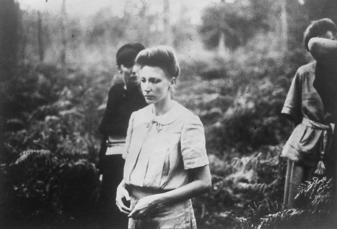 Revisit Photos of Comme des Garcons by Deborah Turbeville