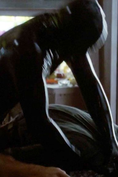 Chad Warwick (Zachary Quinto) is drowned by the Rubber Man in an apple-bobbing bucket.