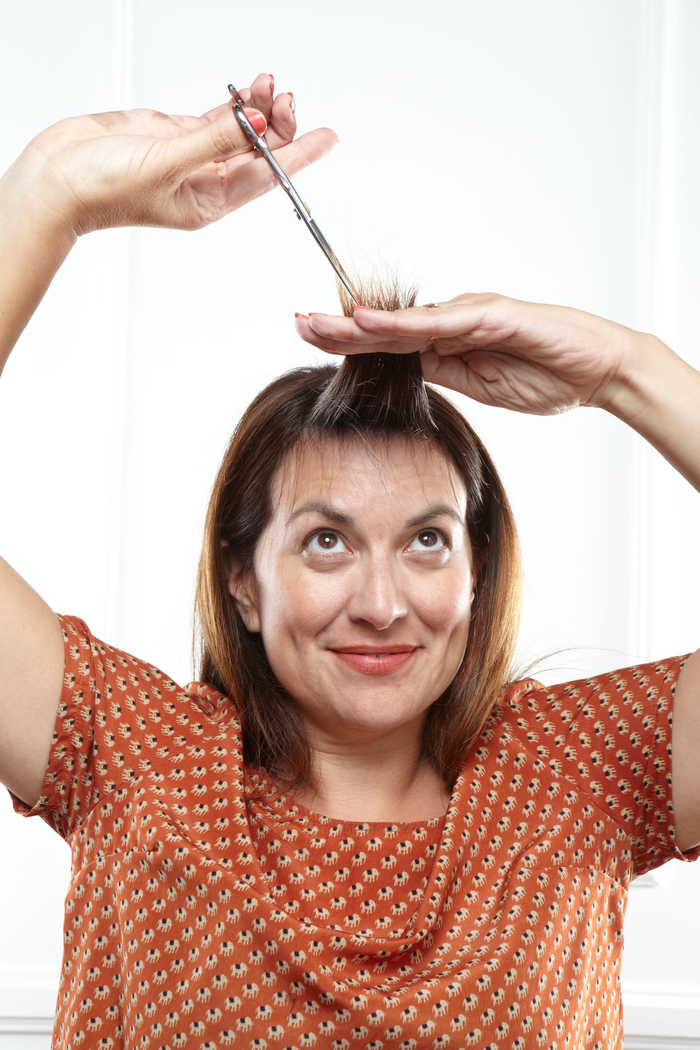 Photos How to Cut Your Own Bangs