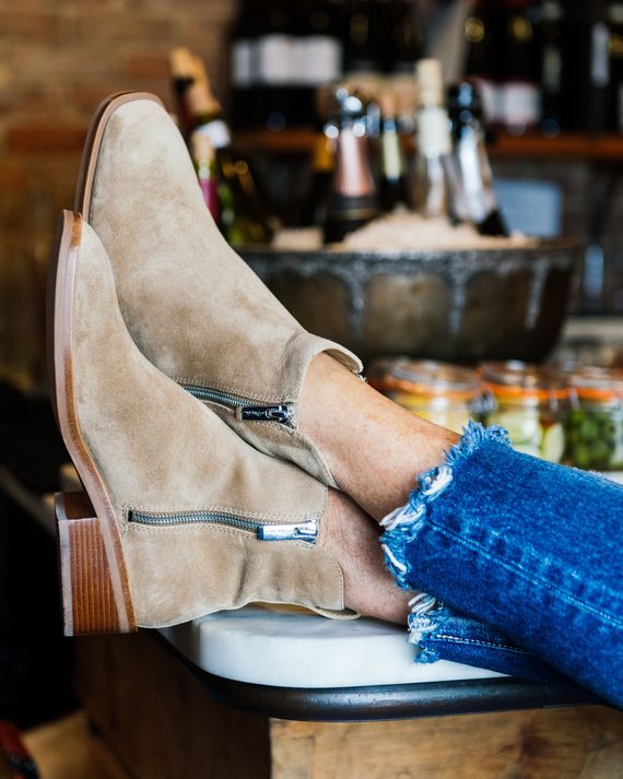 In Her Shoes: Il Buco’s Donna Lennard