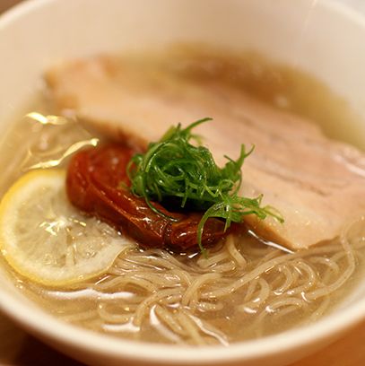 冰镇飞鱼鱼汤，烤番茄