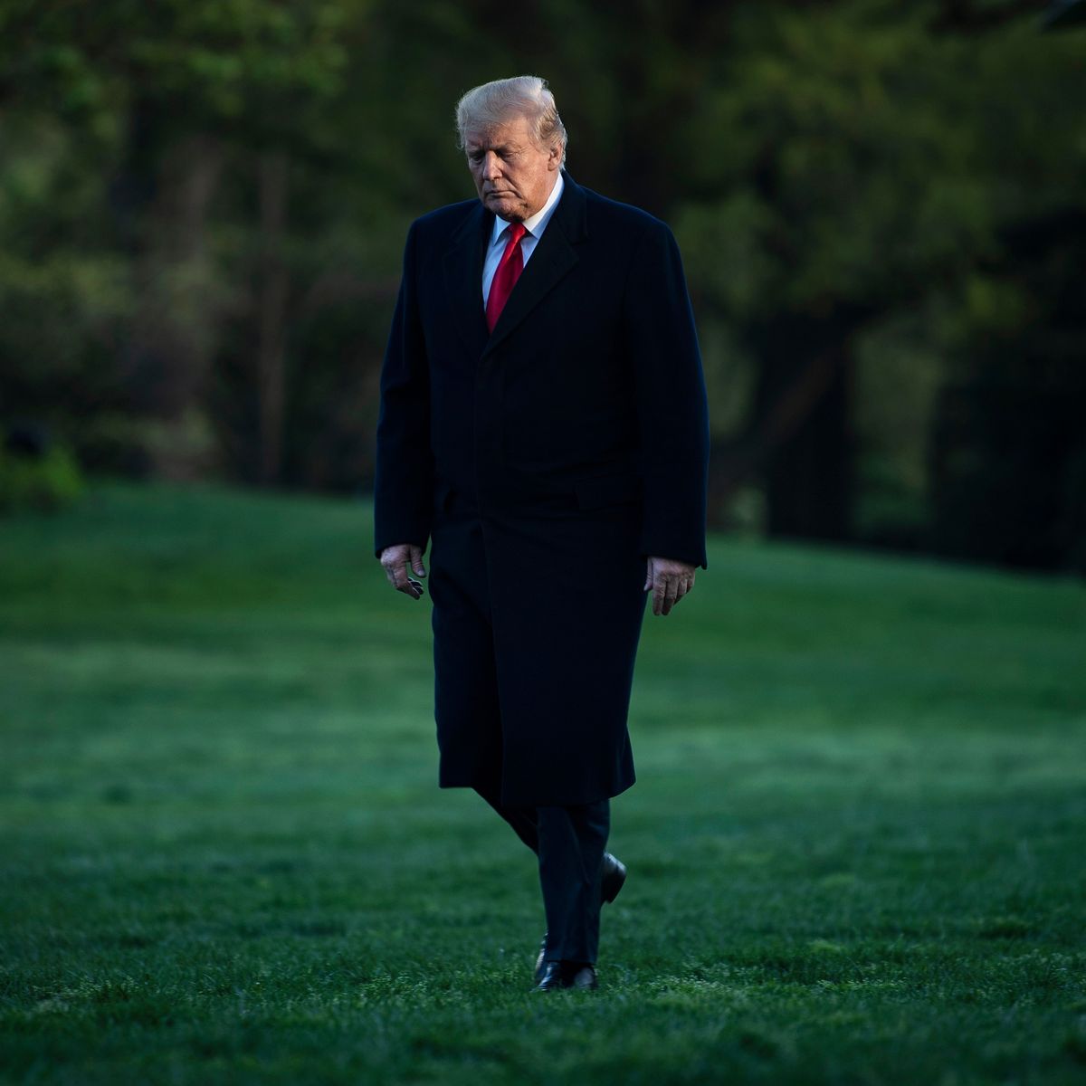 dressing like a mobster