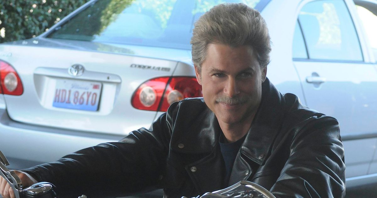 Watch 90 Seconds of Silliness From Rob Lowe’s Drew Peterson Lifetime Movie