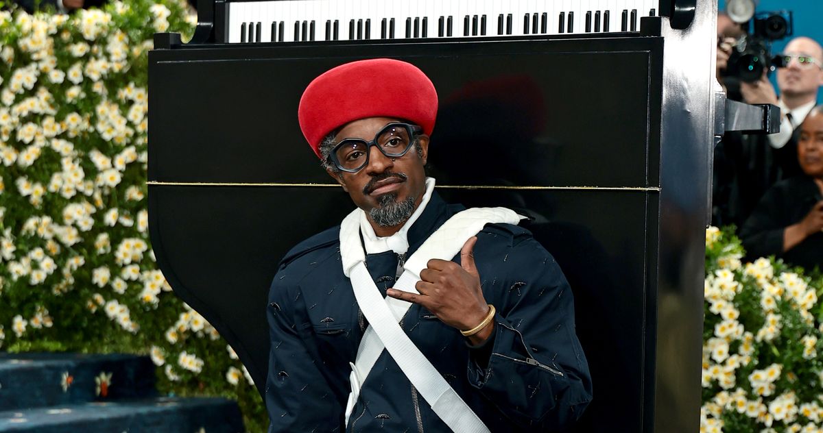 André 3000 Strapped a Piano to His Back for the Met Gala