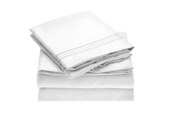 Mellanni Bed Sheet Set — Brushed Microfiber 1800 Bedding