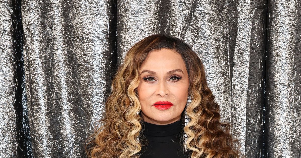 Tina Knowles Defends Beyoncé From Skin Bleaching Accusations