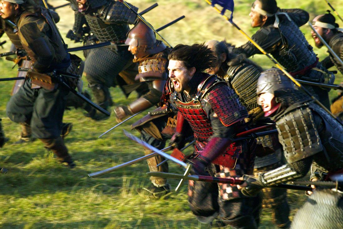 tom cruise long hair last samurai