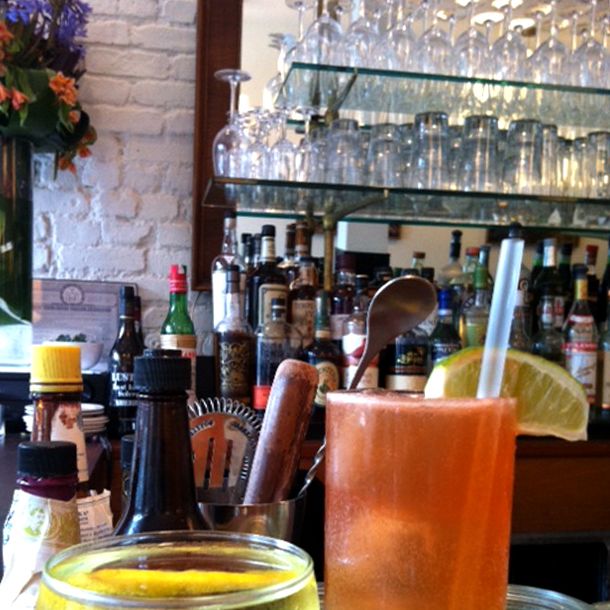 Cocktails at Zoë.
