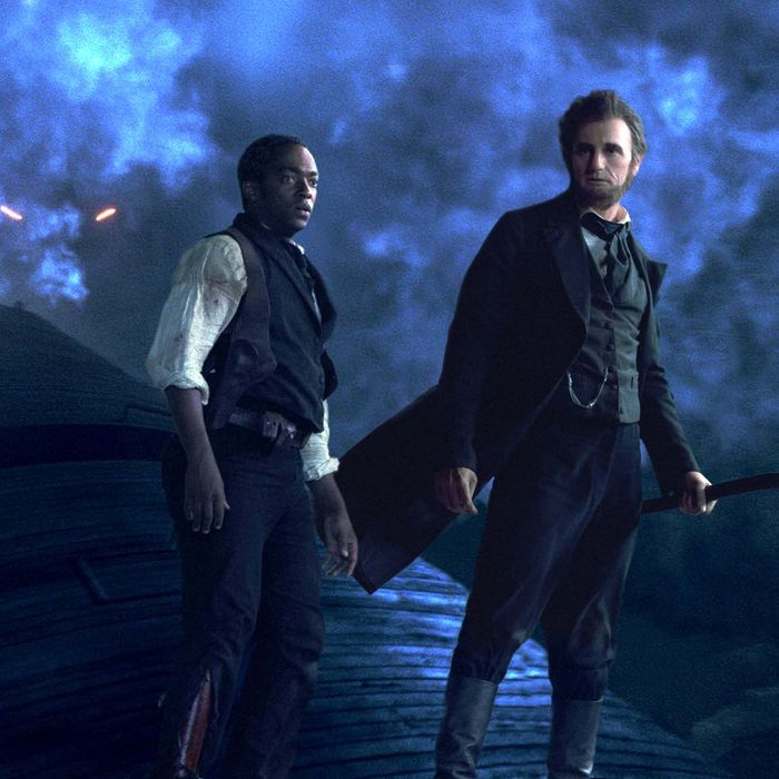 Barnlig Layouten Barcelona Movie Review: Abraham Lincoln: Vampire Hunter Is the Honest Abe Our  Generation Deserves