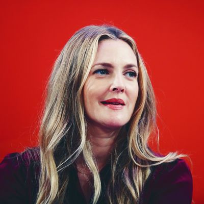 Drew Barrymore Pausing 'The Drew Barrymore Show' Amid Strike