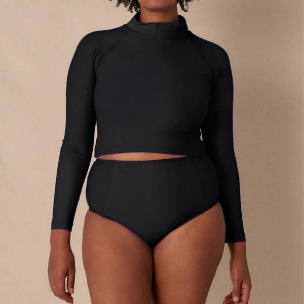 Hakea Aire Turtle Neck Rashguard