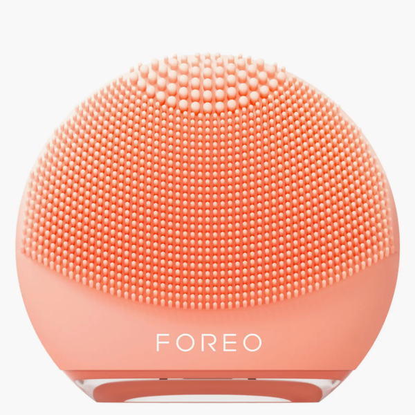 Foreo LUNA 4 go Facial Cleansing & Massaging Device