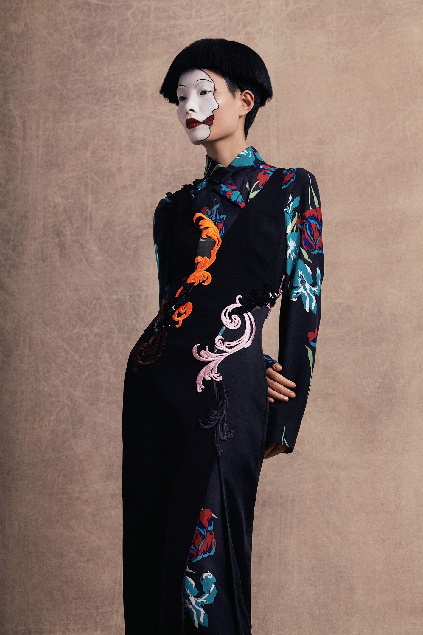 Take a Surreal Trip in Pre-Fall 2017 Most Interesting Looks