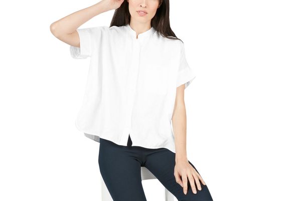 The Linen Collarless Square Shirt