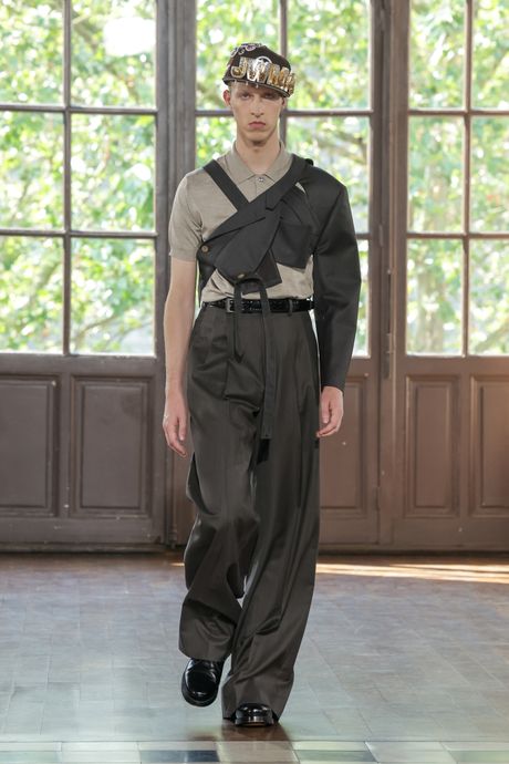 Junya Watanabe Man - Runway - Paris Fashion Week - Menswear Spring/Summer 2027