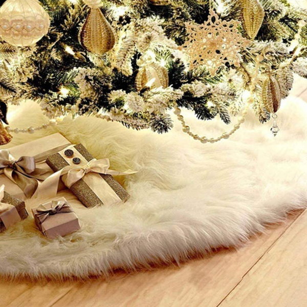 AOGU Faux Fur Christmas Tree Skirt