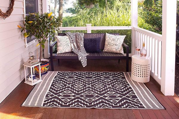 9 Best Indoor Outdoor Rugs 2019 The, Outdoor Rugs For Patios Clearance