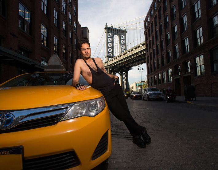 Found New York Citys Hottest Taxi Driver