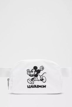 Disney x lululemon Everywhere Belt Bag 1L Mickey in Motion Graphic