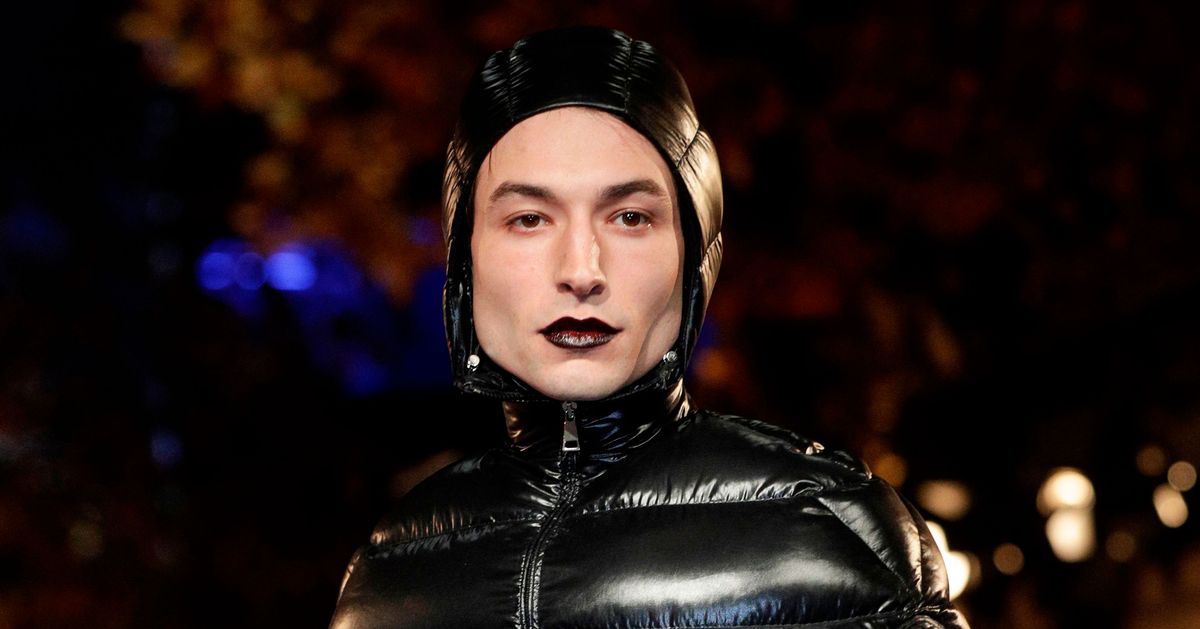 Ezra Miller Looks Like a Glossy Dementor in His Fantastic Beasts Red-Carpet...