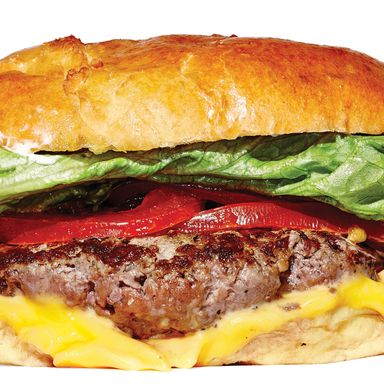 Schnipper 's the Schnipper, 7美元，这款油腻得令人信服的竞争者来自给你带来哈尔&哈迪汤(Hale &哈迪汤)的兄弟，在结构和比例上毫不掩饰沙克尔式的风格。肉饼可能有点太密了，但无论如何，它都恰到好处。