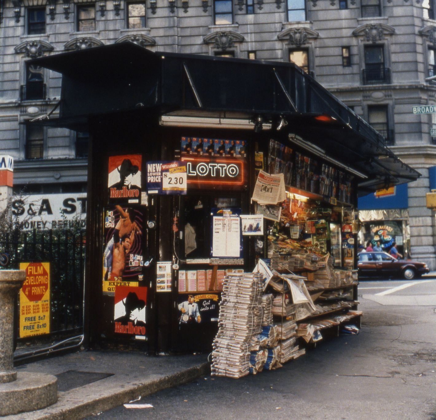 These Photos Of 90s Newsstands Will Take You Back To A Grittier and 