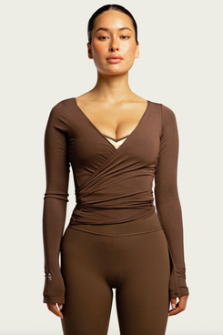 437 The Ballet Wrap / Teddy