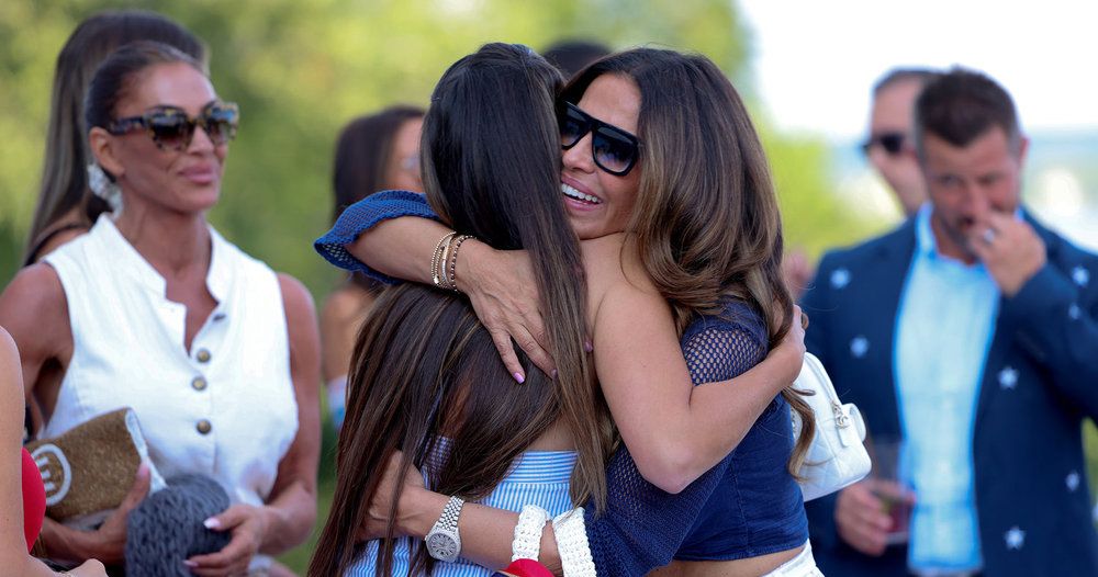 The Real Housewives of Rhode Island Series-Premiere Recap: Happy As a Clam