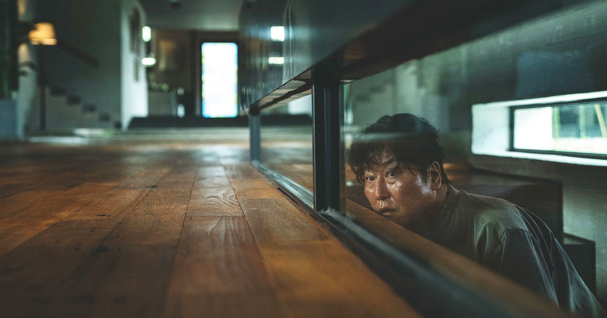 How Bong Joon Ho Built The Houses In Parasite