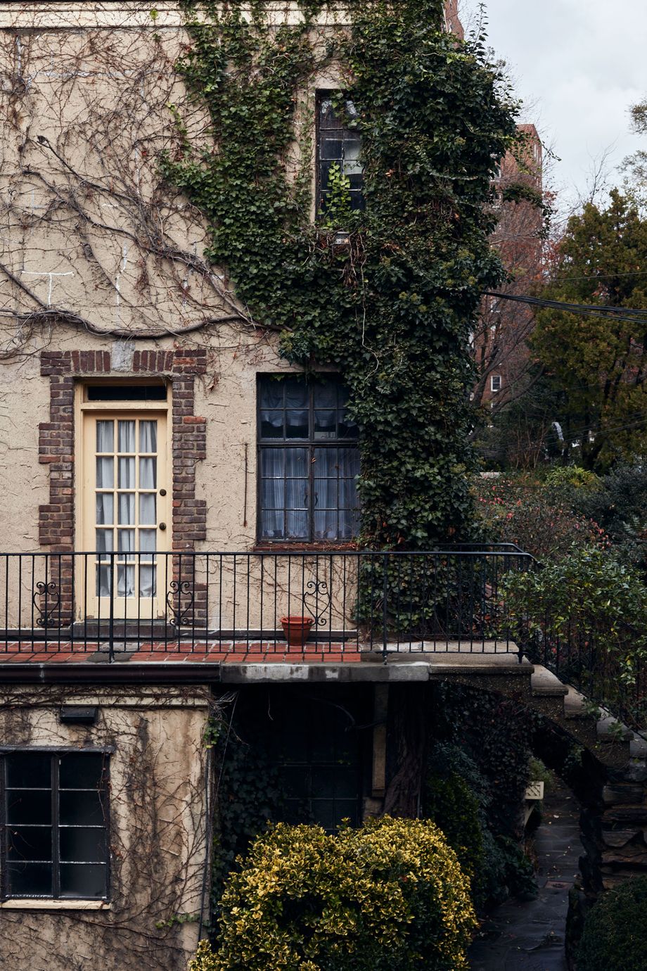 Inside NYC's Villa Charlotte Brontë, where units rarely list