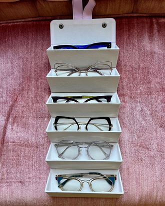 Transparent Glasses Case Reading Glasses Holder Sunglasses Case Glasses  Holder Eyeglasses Holder Case Display Gift for Her Eyeglasses Case 