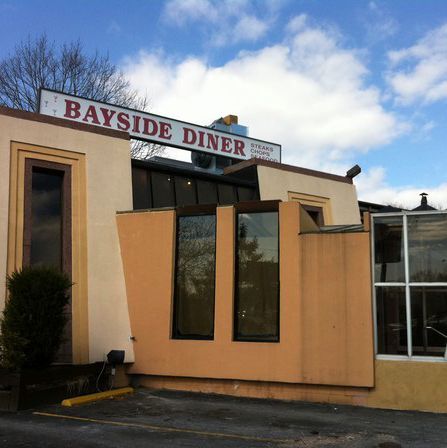 Welcome back, Bayside Diner.