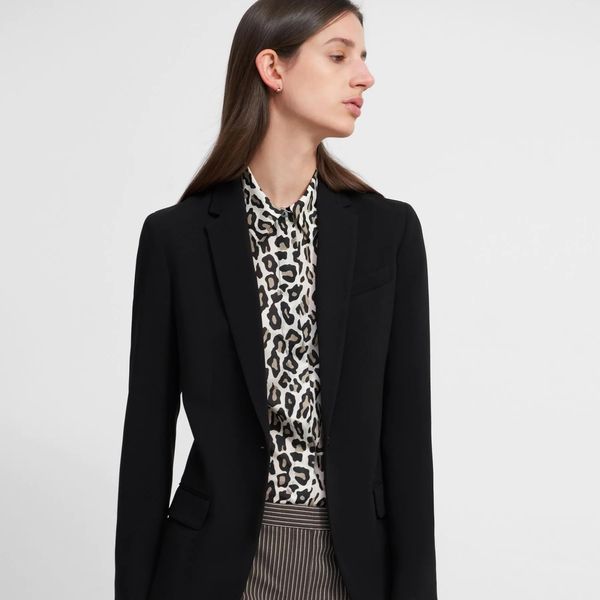 Theory Staple Blazer in Crêpe