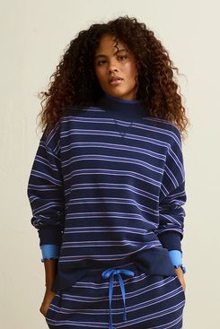 AE Everyday Luxe Mock Neck Sweatshirt
