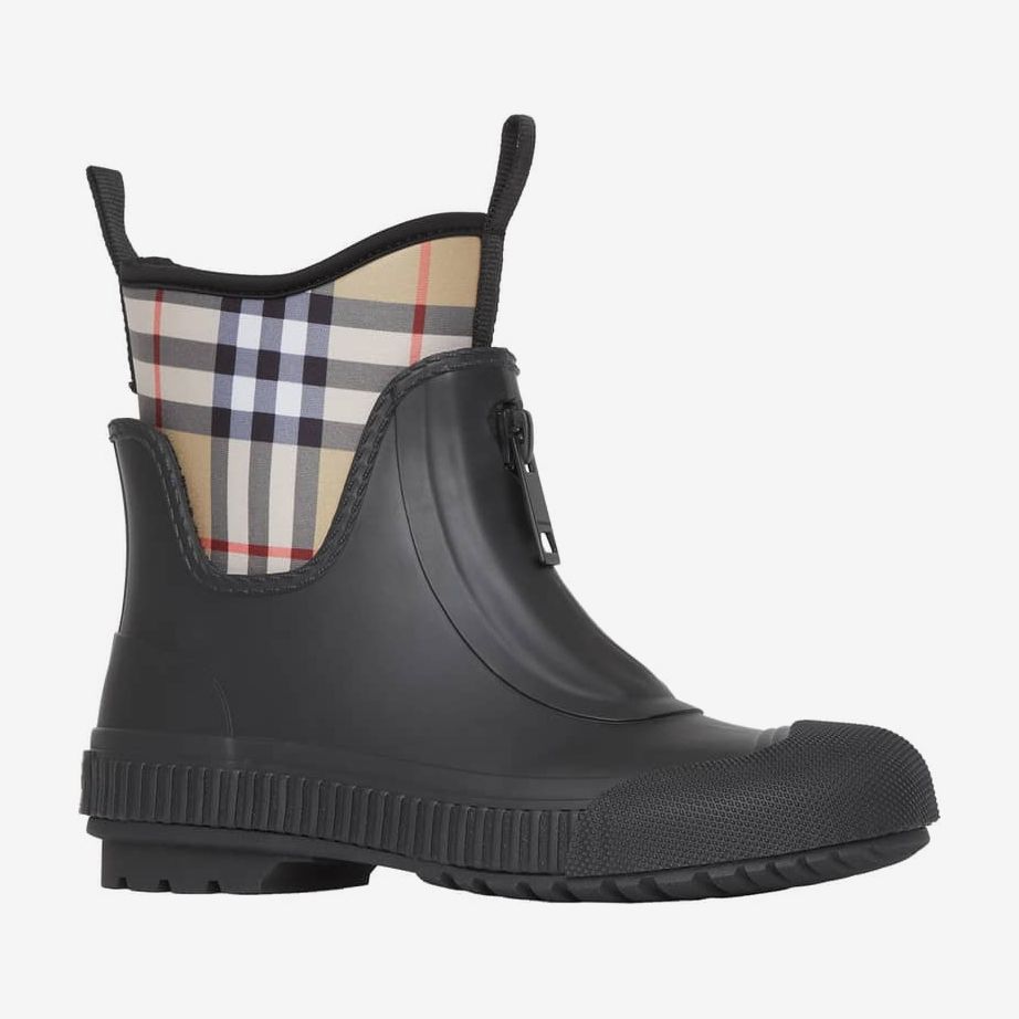 Actualizar 94+ imagen burberry women's rain boots - Abzlocal.mx