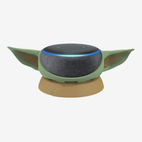 Echo Dot (3rd Gen) Charcoal with Mandalorian The Child Stand