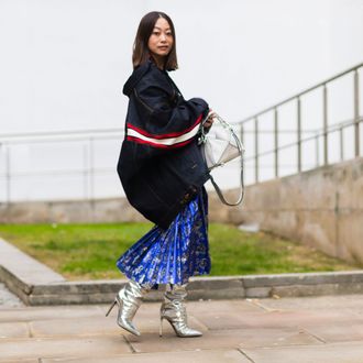 Silver boots cheap street style