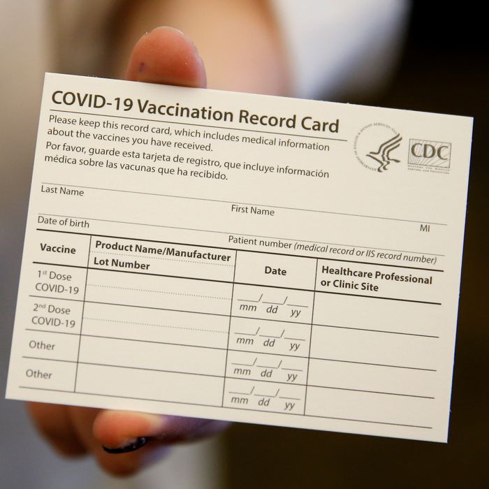 7 Ways To Protect Your Covid 19 Vaccine Card The Strategist