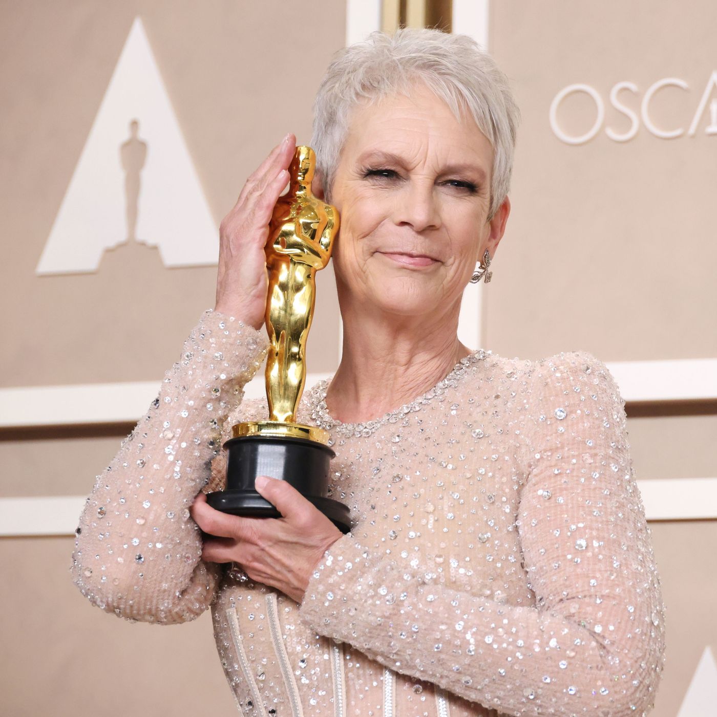 Oscars 2023: Jamie Lee Curtis Jokes Backstage After Winning