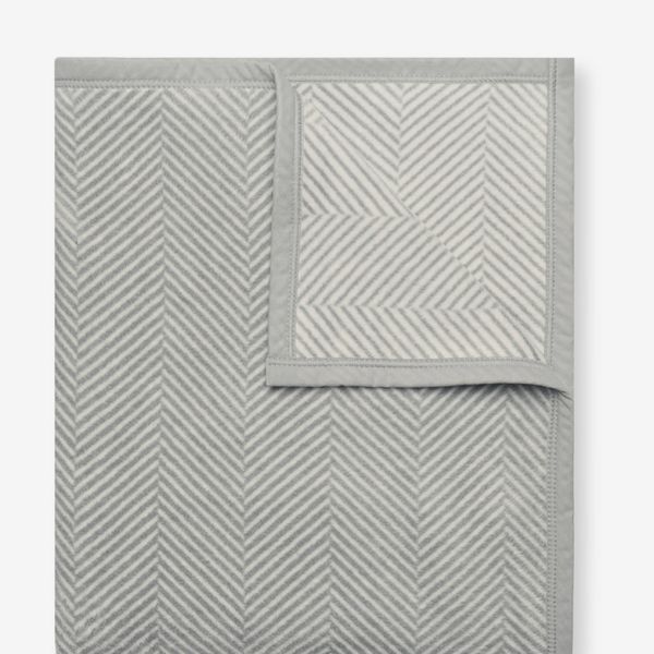 Chappywrap Harborview Herringbone Light Grey Blanket