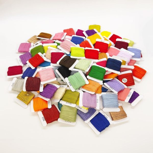 Atteret Embroidery Floss Kit
