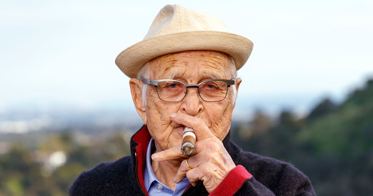 Norman Lear Remembered By Celebrities Following Loss Of Life ...