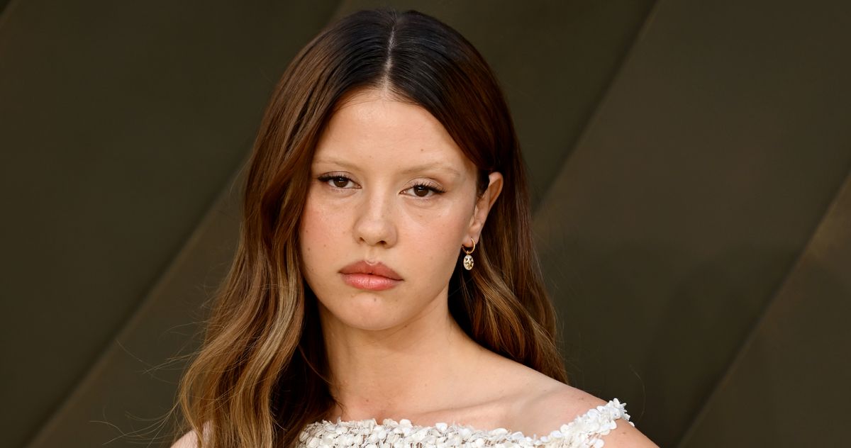 Mia Goth Wants a Word With Instagram About That AI Selfie