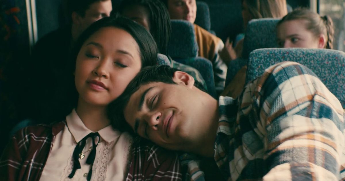 誰洩露了 Lara Jean 和 Peter Kavinsky 的視頻致所有男孩？