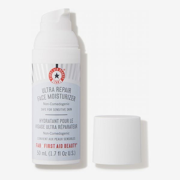 First Aid Beauty Ultra Repair Face Moisturizer