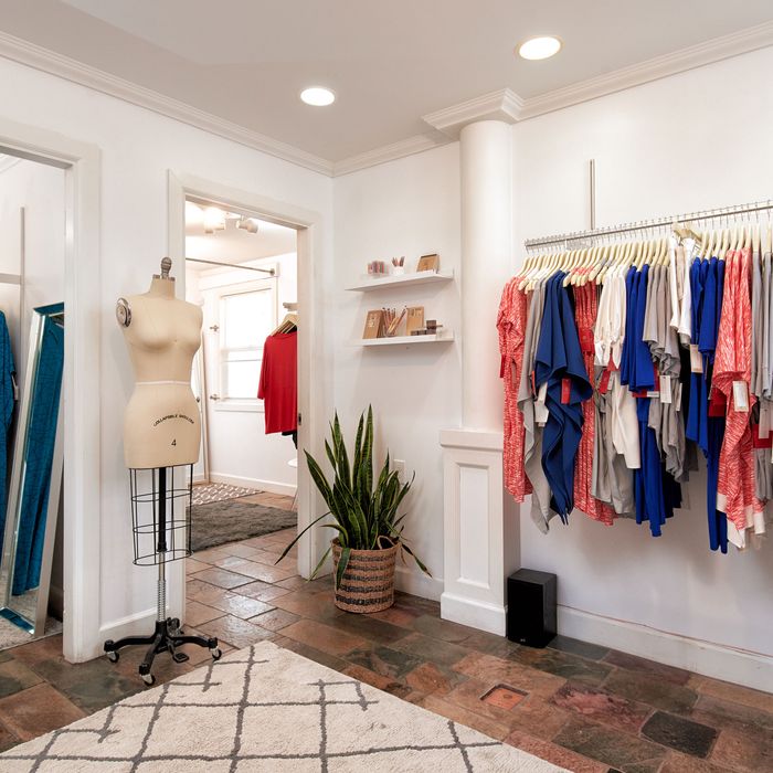 The Best Boutiques in Honolulu According to Locals